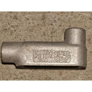 Crouse Hinds LB18 1/2 Conduit Body 5.0 Cubic Inch 1/2" Threads (1 Piece))
